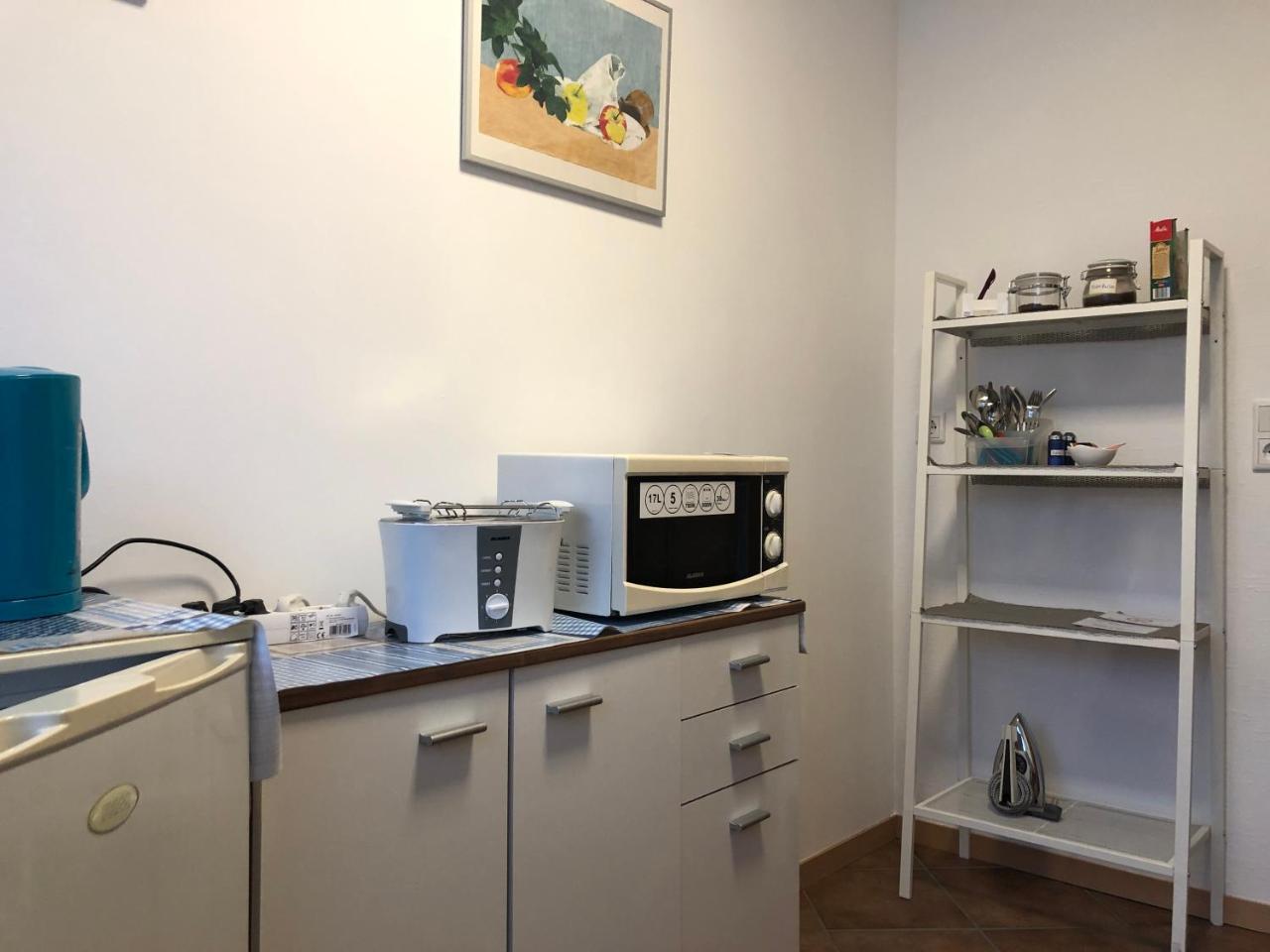 Messezimmer 4U Düsseldorf Eksteriør bilde