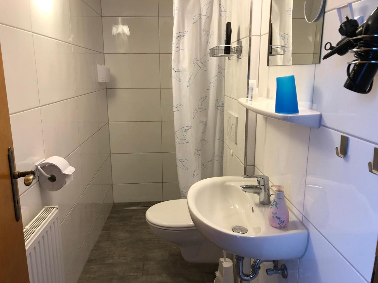 Messezimmer 4U Düsseldorf Eksteriør bilde